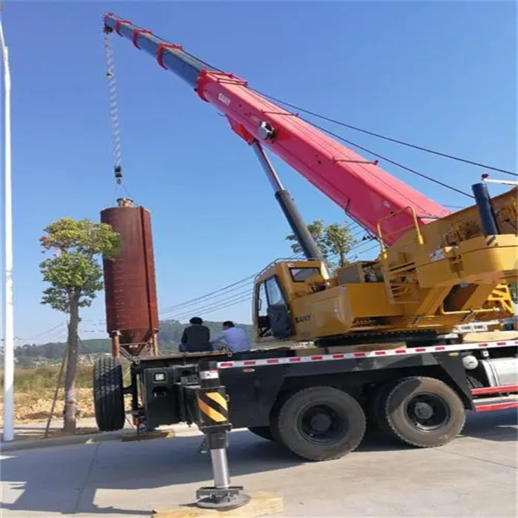 隆安80吨吊车出租多少钱